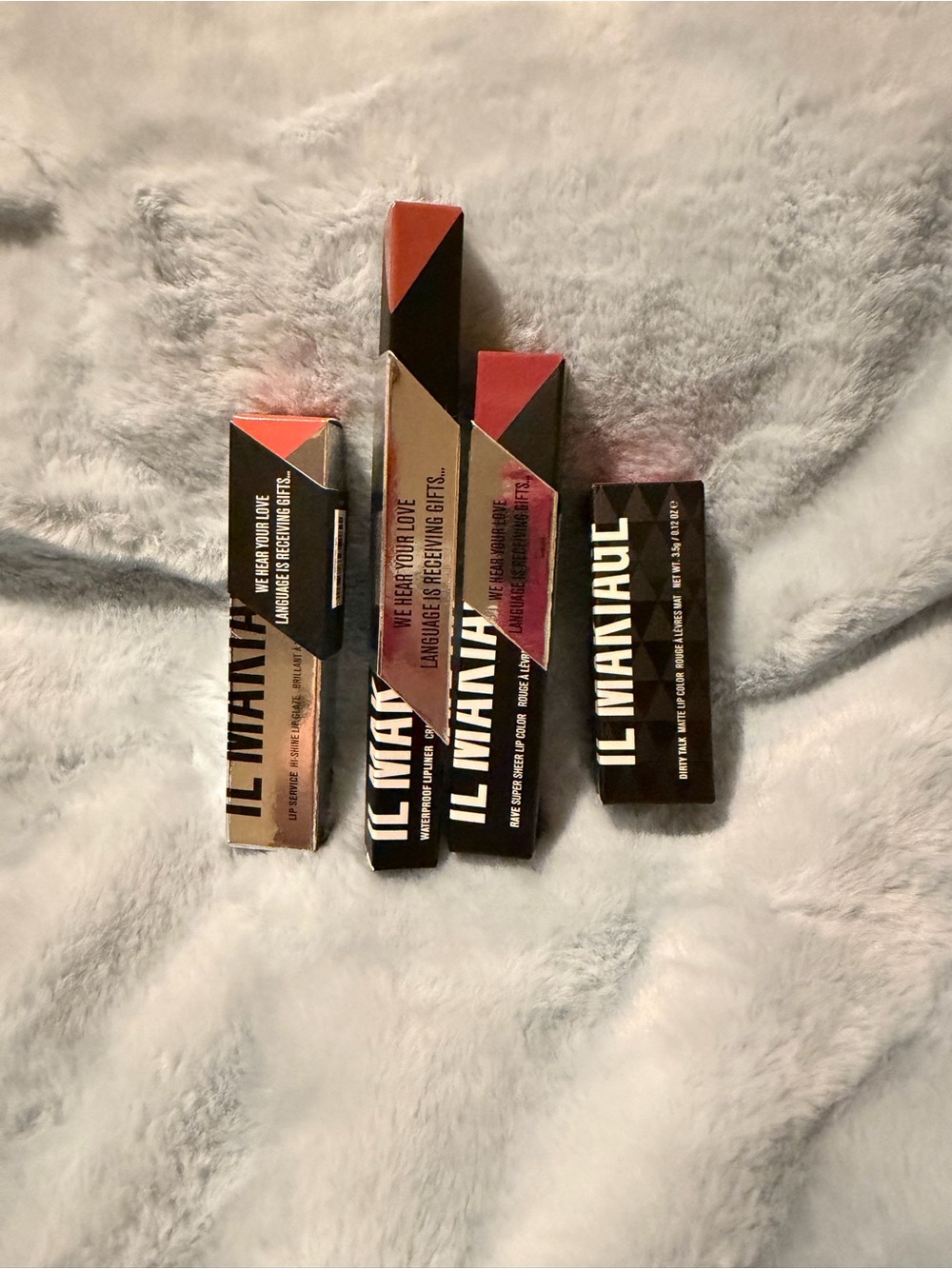 IL MAKIAGE Lipstick Duo Pack in Red and Pink